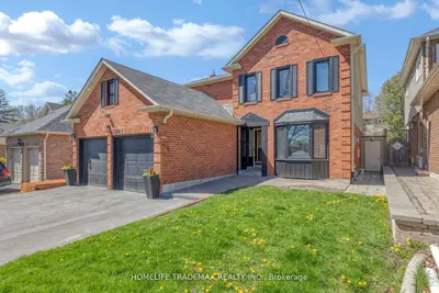Detached in Pickering