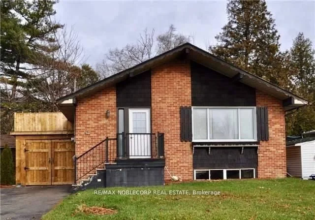 Detached in Oshawa