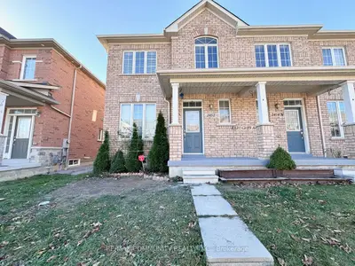Semi-Detached in Pickering