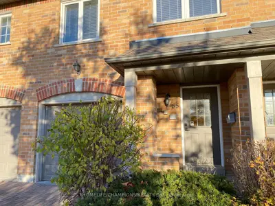 Condo Townhouse in Toronto