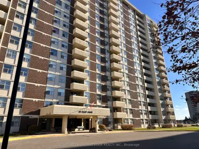 Common Element Condo in Ajax