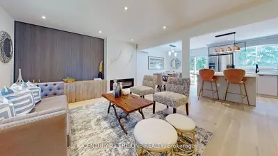 Detached in Oshawa