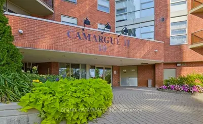 Condo Apartment in Toronto