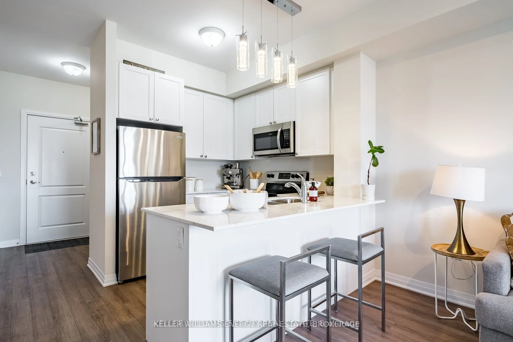 Condo Apartment in Clarington