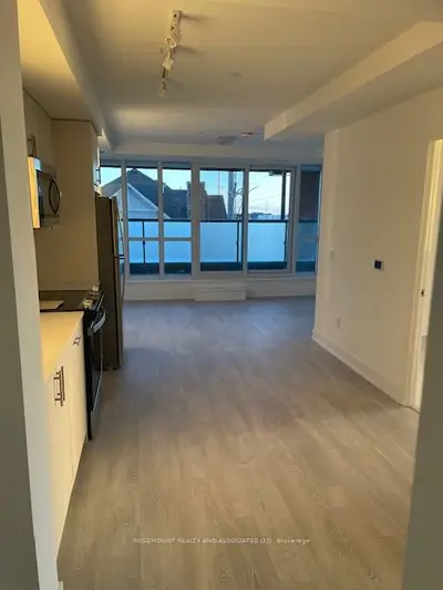 Condo Apartment in Oshawa