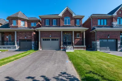 Detached in Clarington