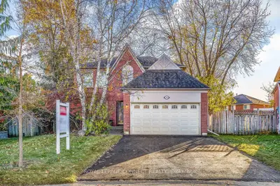Detached in Pickering