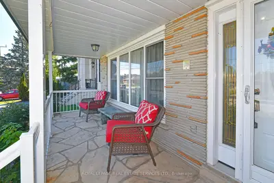 Detached in Pickering