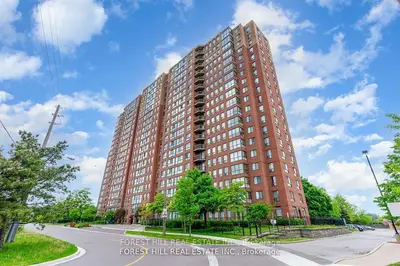 Condo Apartment in Toronto