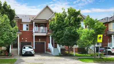 Semi-Detached in Ajax