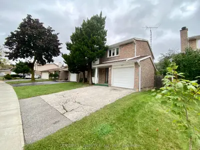 Detached in Toronto