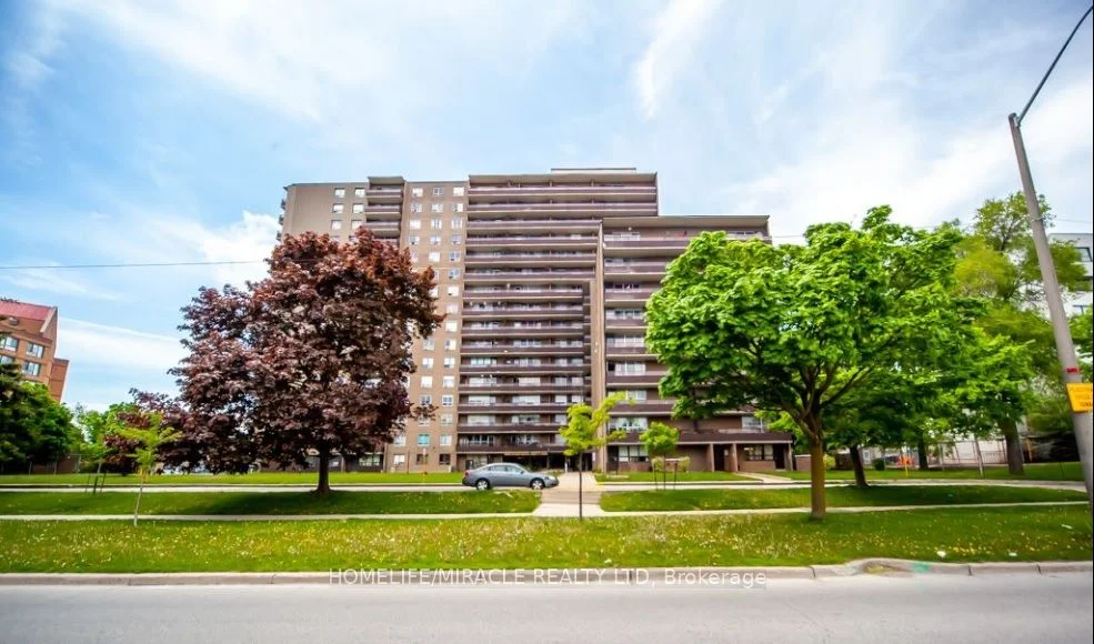 Condo Apartment in Toronto