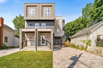 Semi-Detached in Oshawa