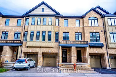Att/Row/Townhouse in Ajax
