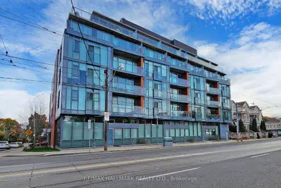 Condo Apartment in Toronto