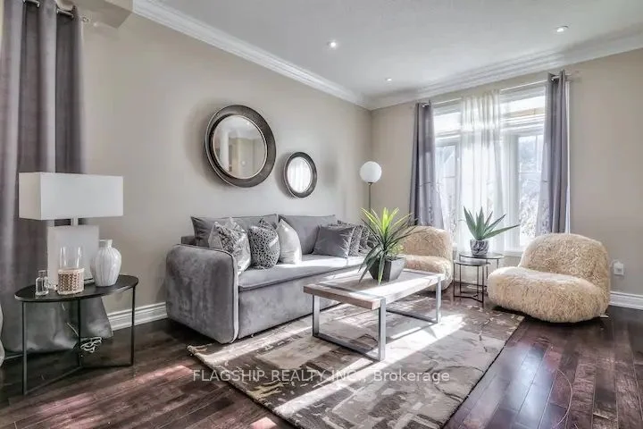 8 Southam Street, Ajax, ON L1Z 1R6
