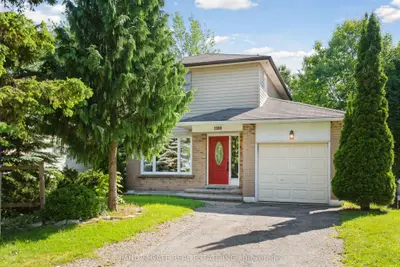 Detached in Oshawa