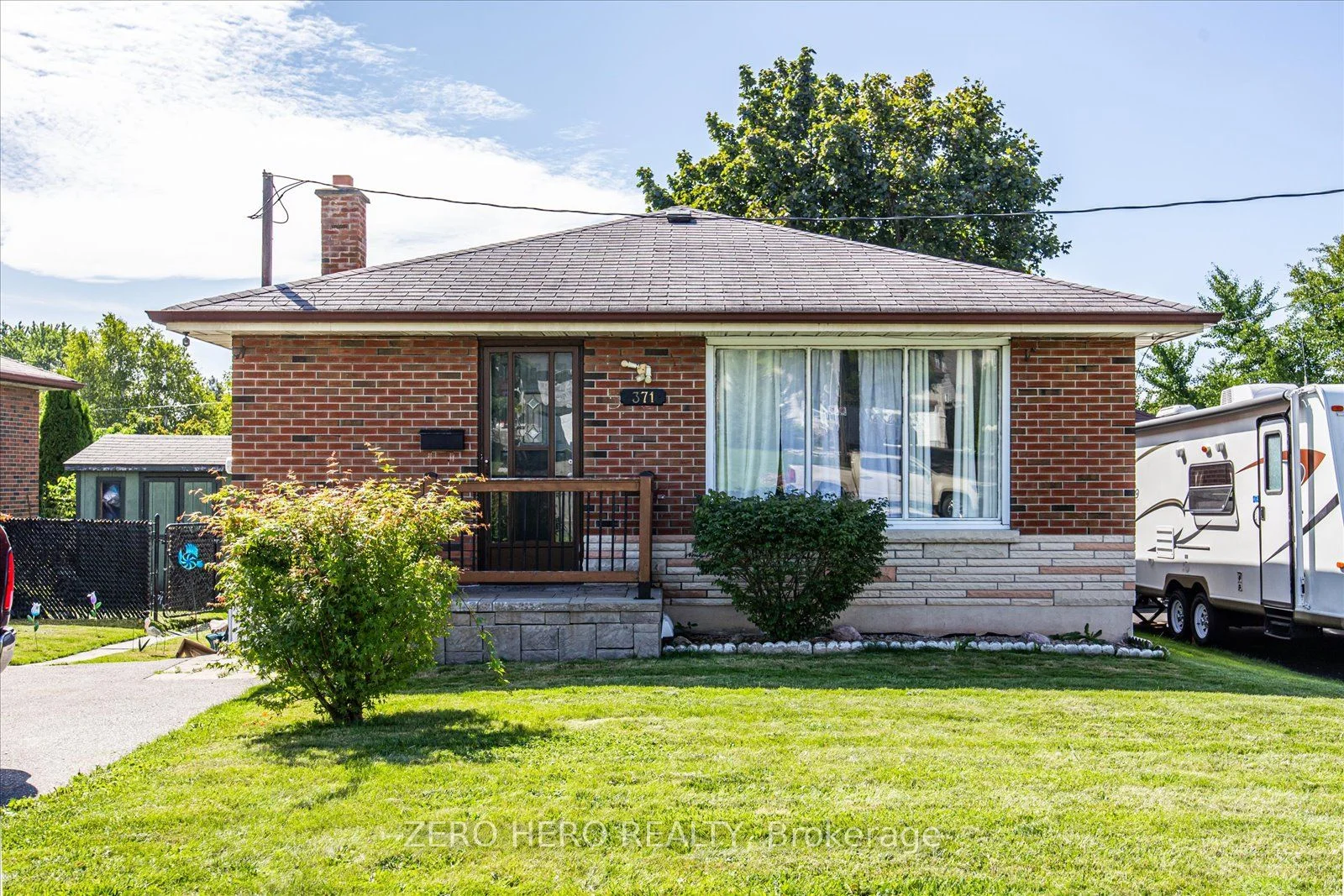 371 Rossland Road E, Oshawa, On L1g 2x2