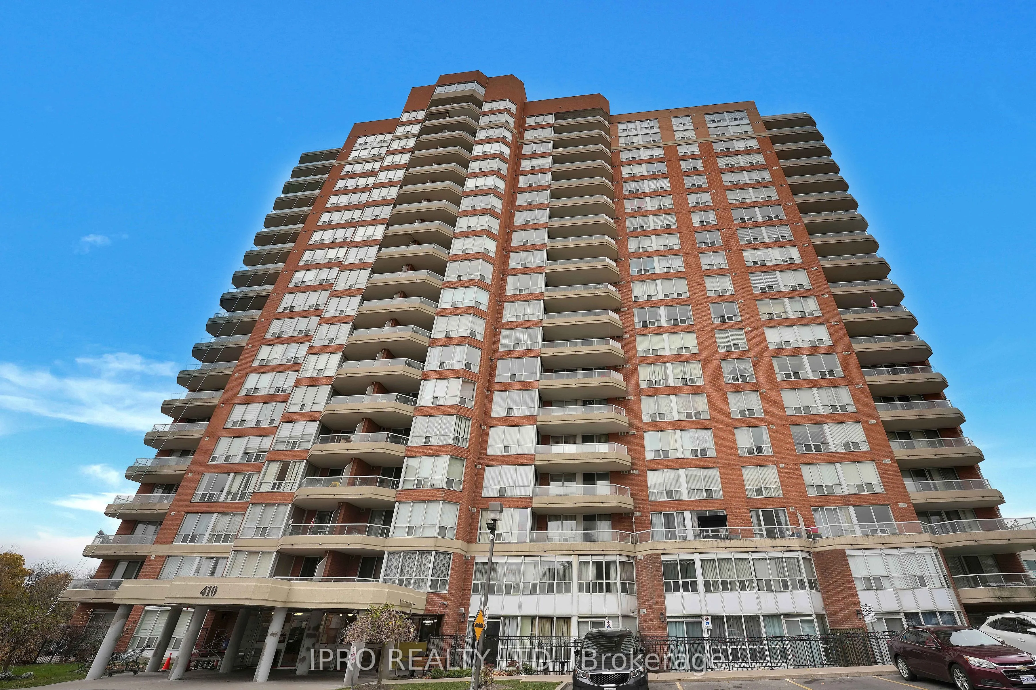 410 Mclevin Avenue 1811, Toronto E11, On M1b 5j5