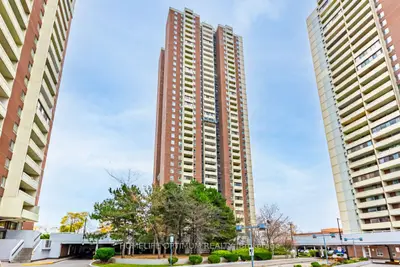 Condo Apartment in Toronto