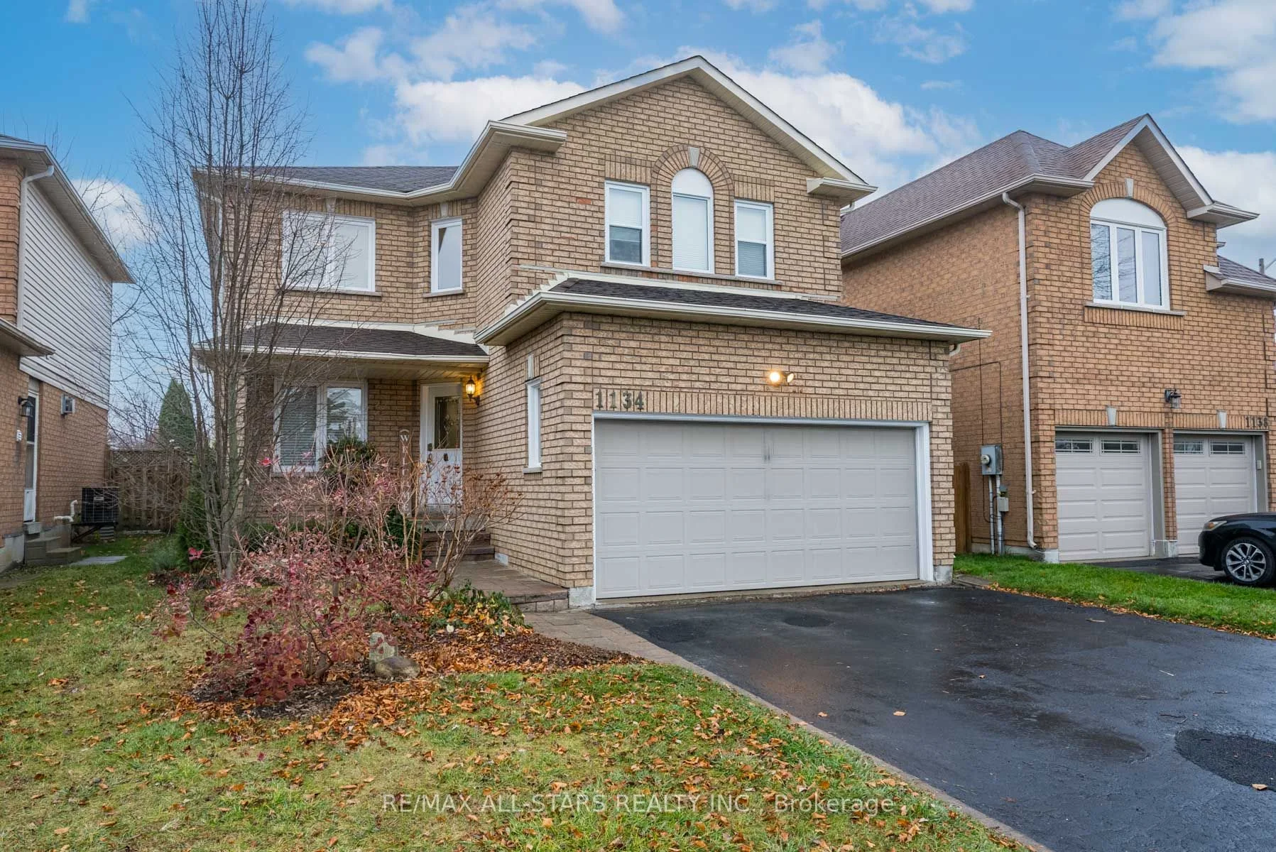 Detached in Oshawa