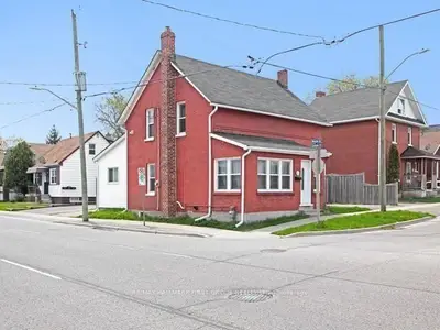 Duplex in Oshawa