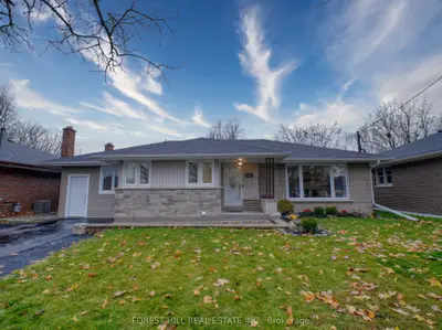 Detached in Oshawa