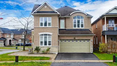 Detached in Pickering