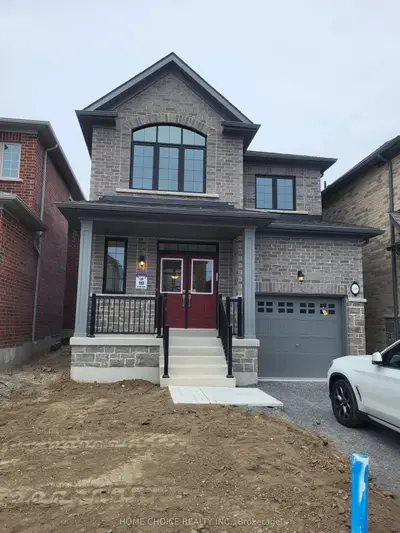 Detached in Oshawa