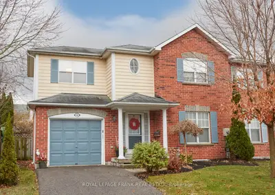 Condo Townhouse in Clarington