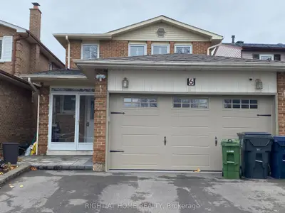 Detached in Toronto