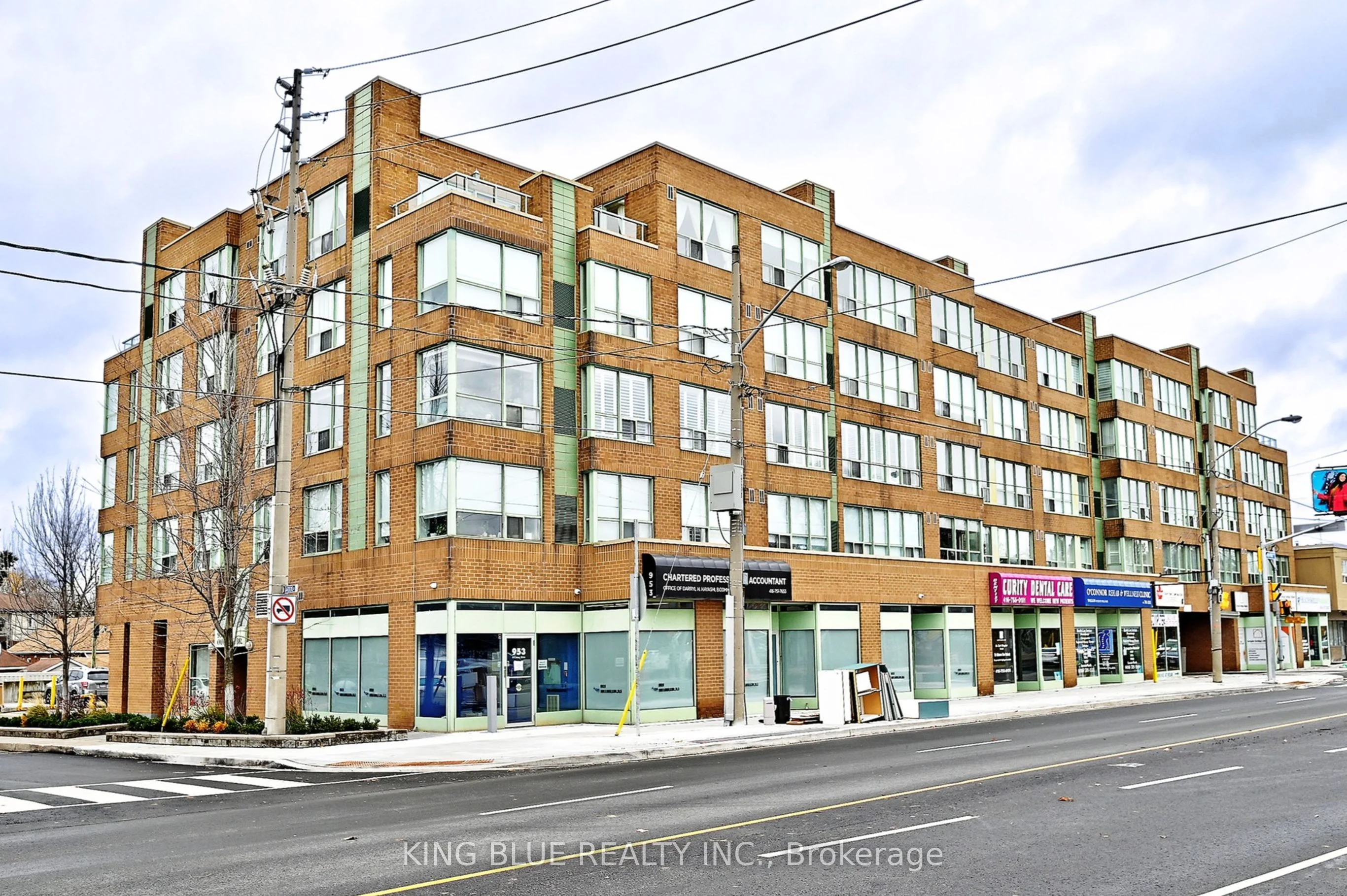 Condo Apartment in Toronto
