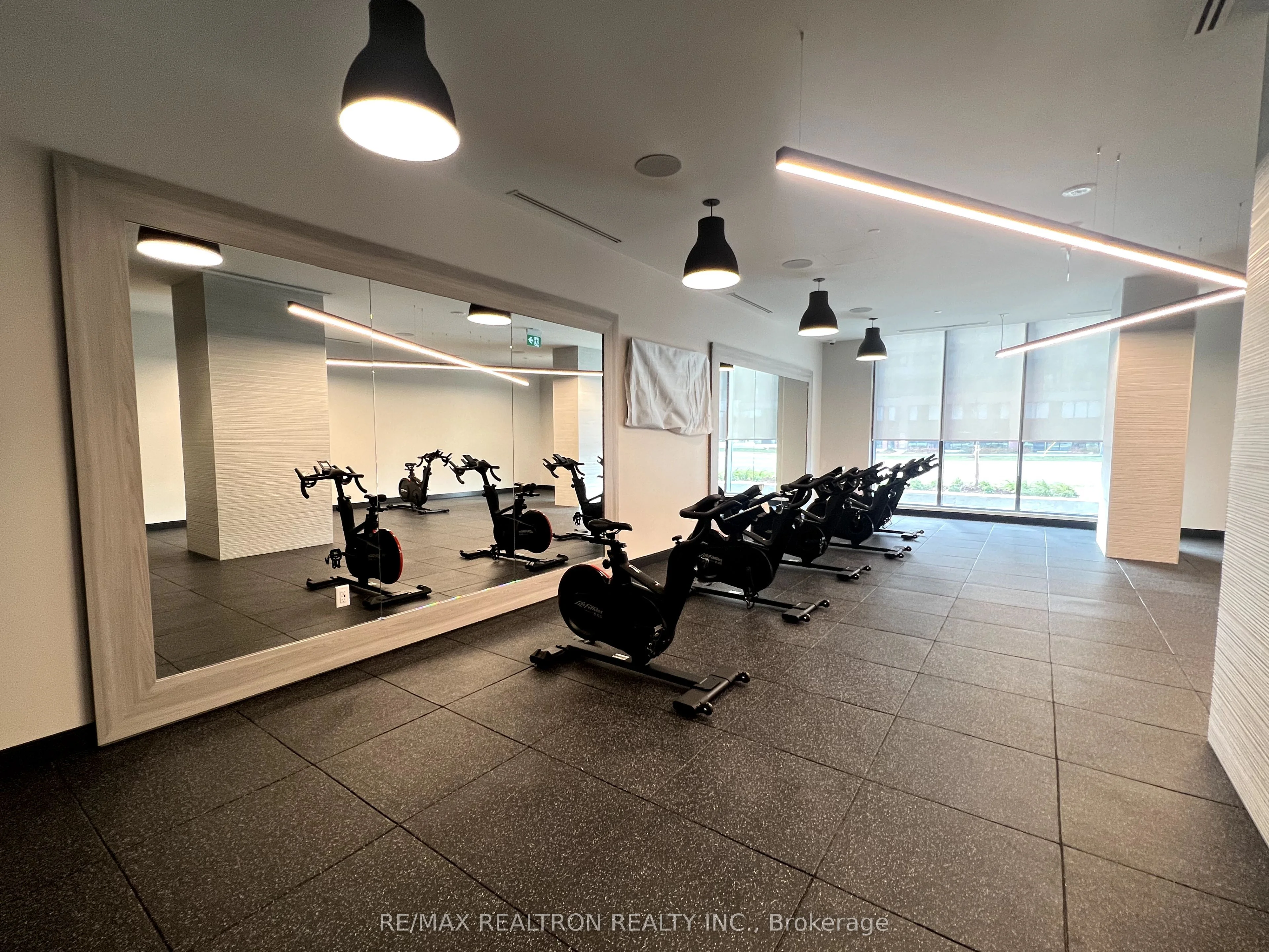 2545 Simcoe Street 337, Oshawa, ON L1L 0W3