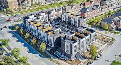Condo Townhouse in Ajax