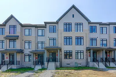 Att/Row/Townhouse in Pickering