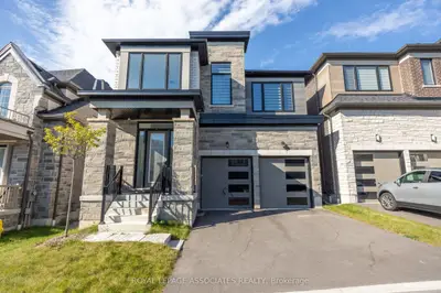Detached in Pickering