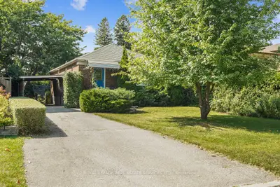 Detached in Toronto