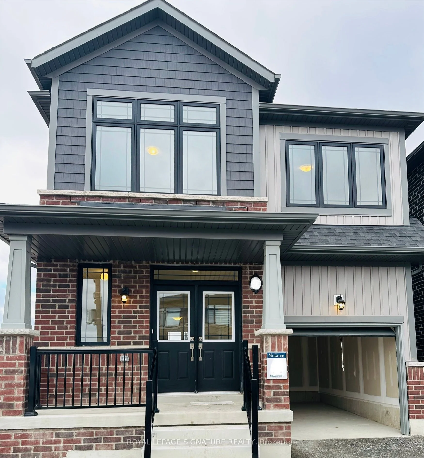 2070 Hallandale Street Main Fl, Oshawa, On L1l 0t5
