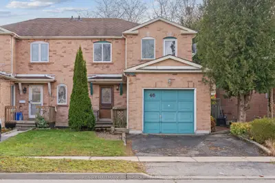 Semi-Detached in Ajax