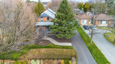 Detached in Oshawa