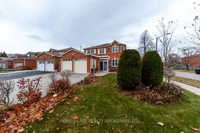 Detached in Toronto