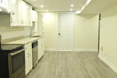 Detached in Pickering