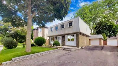 Detached in Toronto