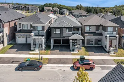 Detached in Pickering