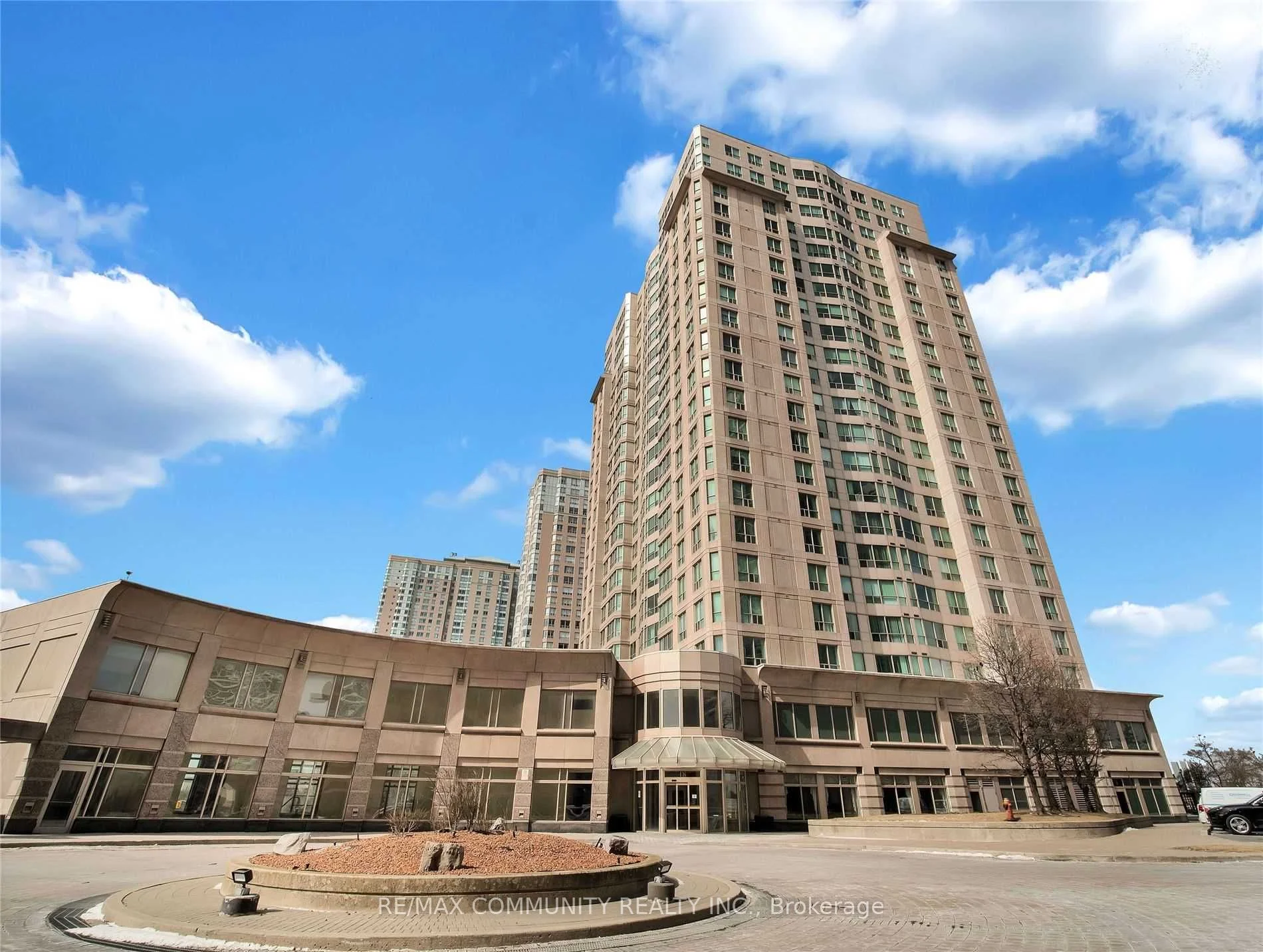 Condo Apartment in Toronto