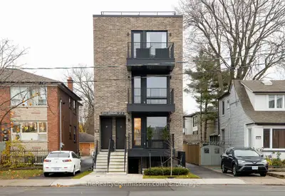 Condo Apartment in Toronto