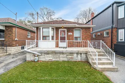 Detached in Toronto