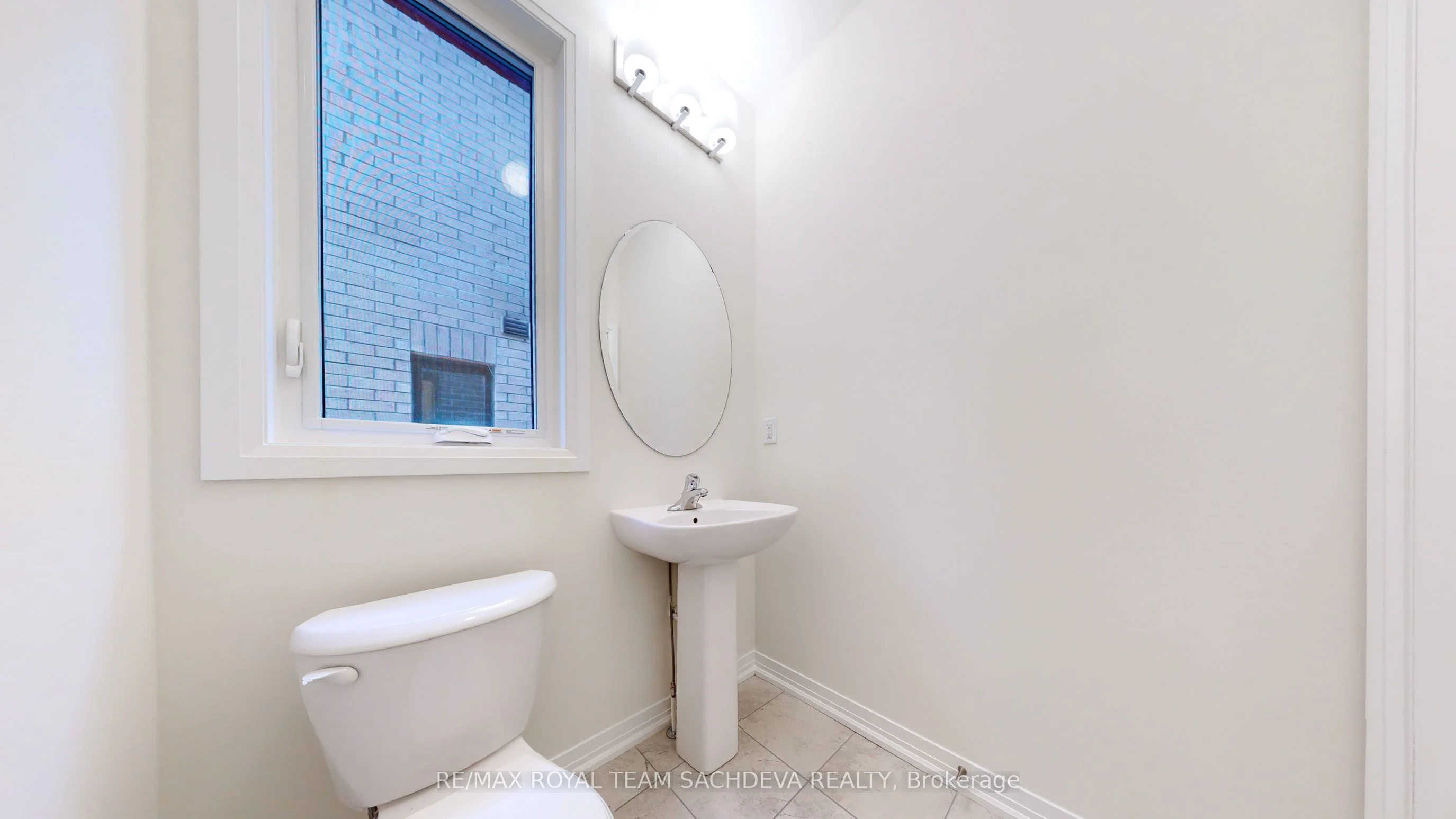 2930 Nakina Street, Pickering, ON L1X 0P7