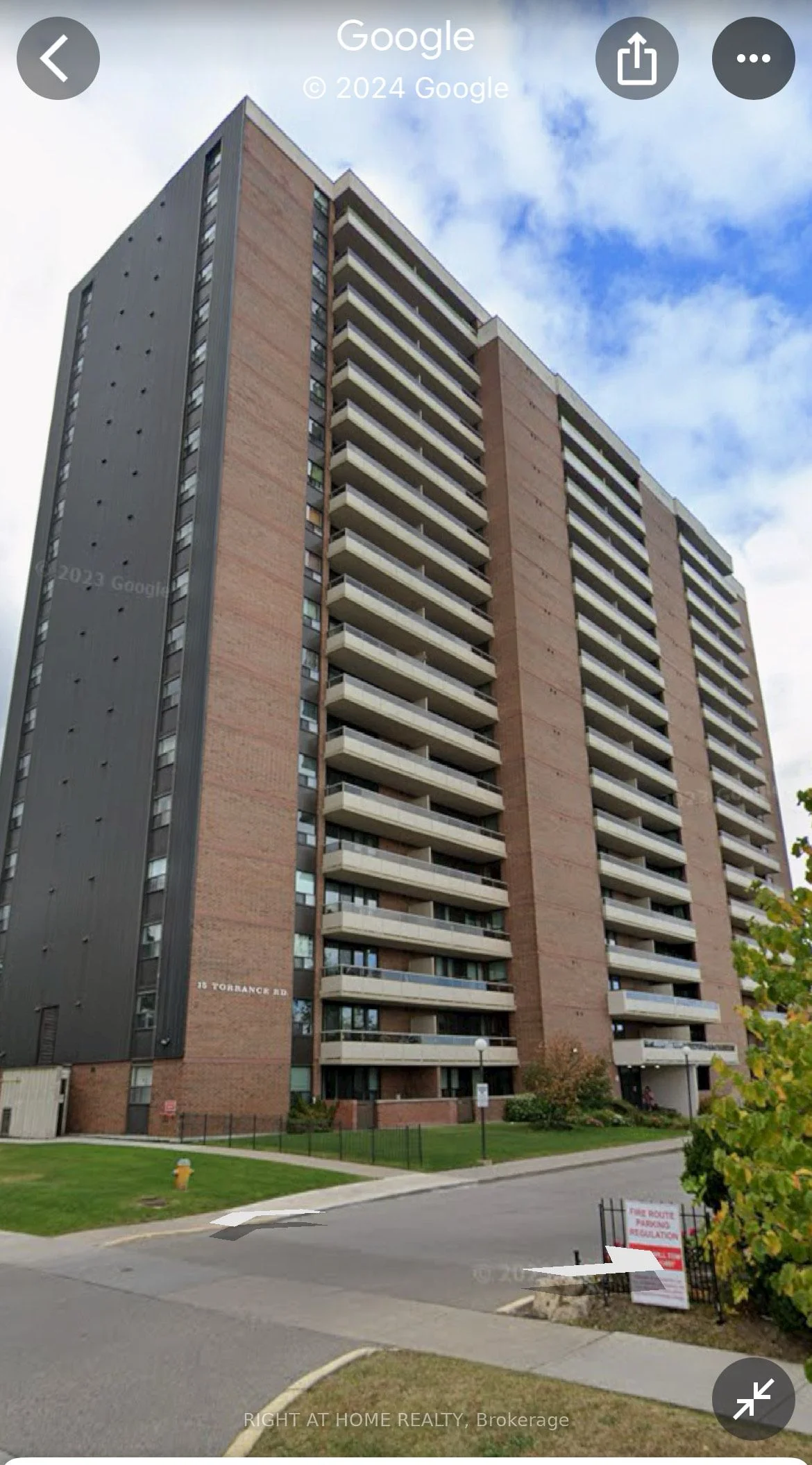 15 Torrance Road 809, Toronto E08, On M1j 3k2