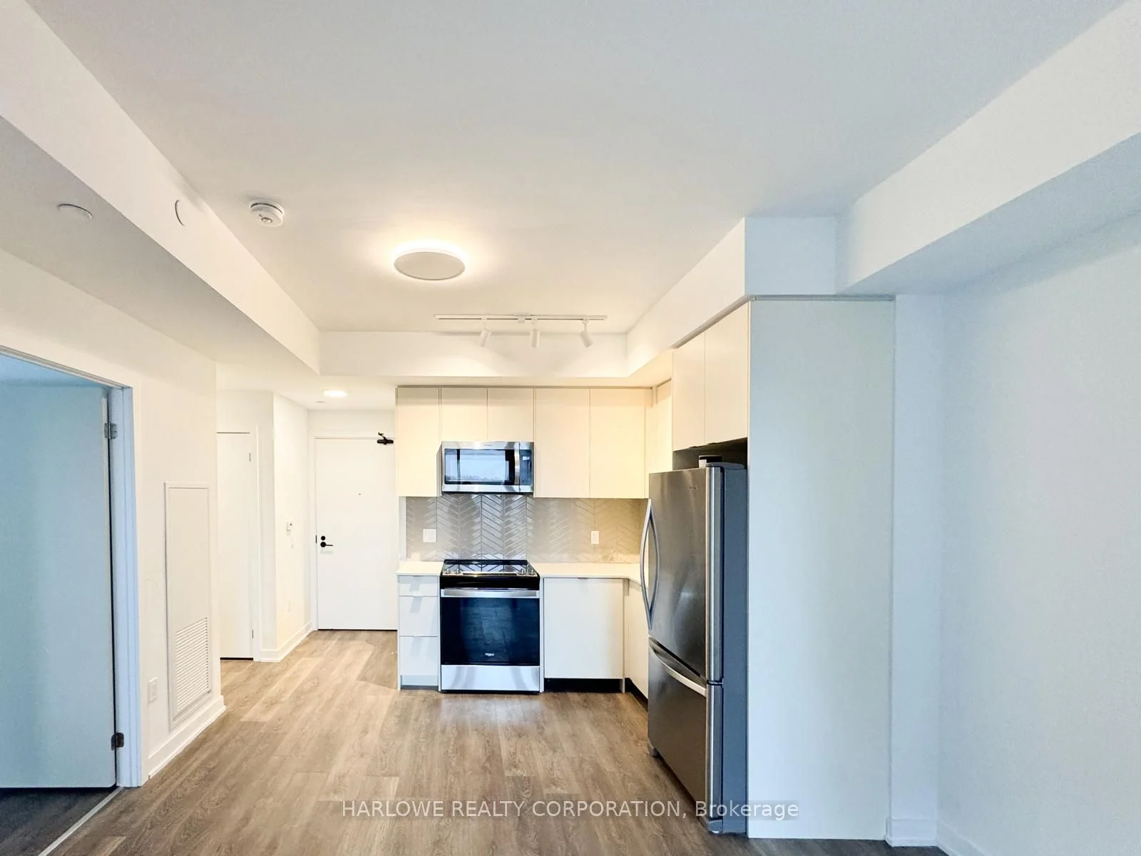 1606 Charles Street 610 A, Whitby, On L1n 0p1